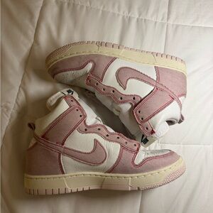 Nike Dunk ‘85 “Pink Denim”